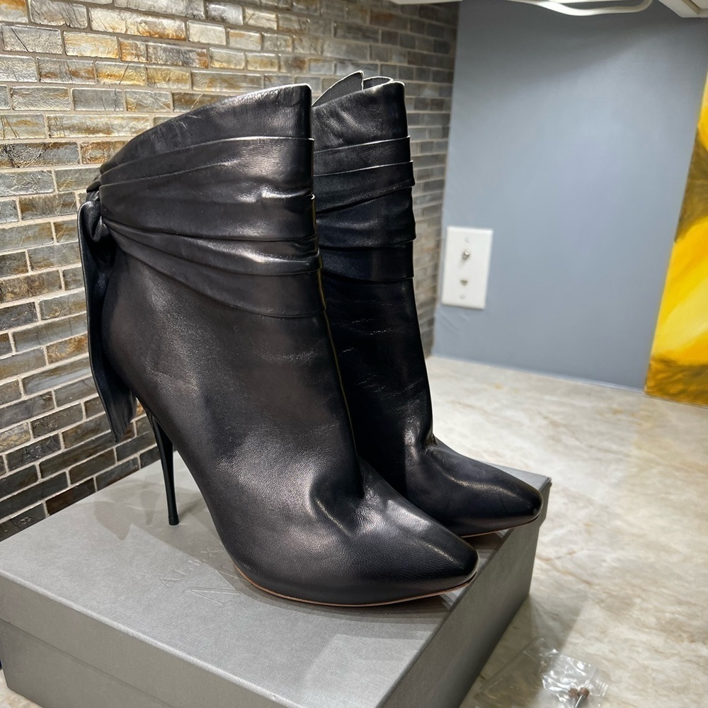 Alexander McQueen Black Leather Pleated Bow Ankle Booties